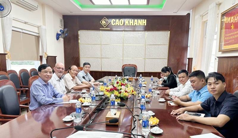 VPA làm việc PUM Hà Lan