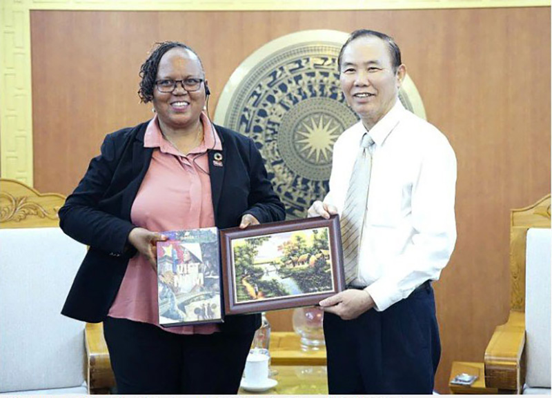 thứ trưởng Tiến tiếp ILRI