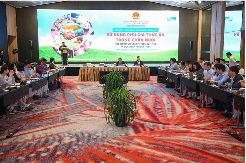 Hội nghị Sử dụng phụ gia thức ăn trong chăn nuôi